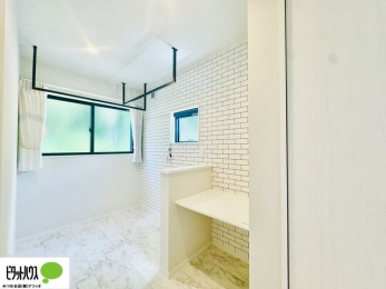 ���ʑ�E���ʏ��@�����h���[�X�y�[�X