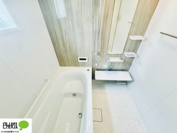 �����@1���̔�����������x���̓��͂��q�l�Ƃ̃R�~���j�P�[�V�����̏�Ƃ���