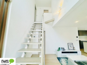 ���r���O�@�J�������ӂ�鐁�������̂��郊�r���O