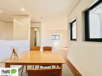 ���̑��@�l�C�̑ΖʃL�b�`���ŉƑ��݂�Ȃ������ꏏ�B