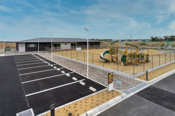 �@�X�N���h�G���W�F���ۈ牀�A�N�A�Q�[�g �k��10���B 800m