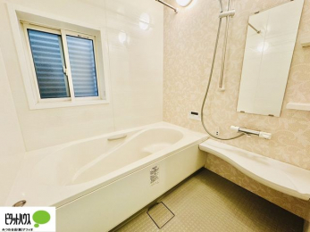 �����@�����������F���̗����ŁA1���̔��������������Ă��������B