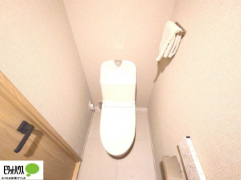 �g�C���@�����Ȑ��@�\�t�������V�����[�g�C��