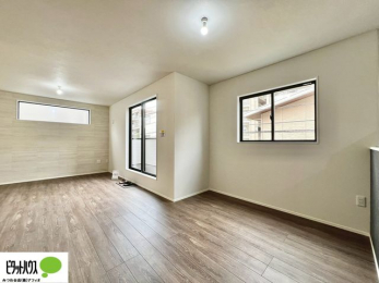 ���̑��@���R�����������ޒg���ȃ��r���O�B��������ɂ͓Ǐ��₨���Q�ł����Ȃ���̂�т�Ɖ߂����ЂƎ����B