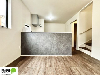 ���̑��@�l�C�̑ΖʃL�b�`���ŉƑ��݂�Ȃ������ꏏ�B