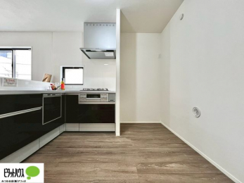 �L�b�`���@�������Z���A�葁����Ƃł���L�^�L�b�`���B