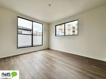 �Q���@�o���R�j�[�ւƑ������邢�����B