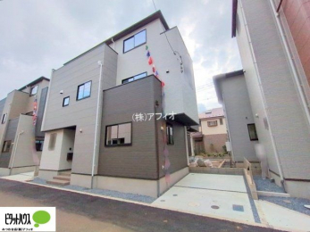 �O�ώʐ^�@�O�ʓ��H�܂ތ��n�ʐ^