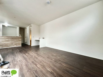 ���̑��@�L�X�k�c�j�I����̑傫�ȃ\�t�@��u���Ă������f��ӏ܂��ǂ��ł��ˁB