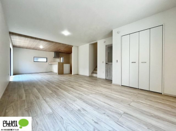 ���̑��@����ƕ֗��ȃ��r���O���[�B