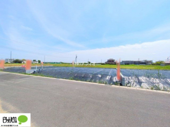 �y�n�ʐ^�@�ՐÂȏZ��n�́A���͂̑��������Ȃ��A�������������͋C�ł��B