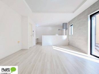 ���r���O�@�������̂��锒����Ƃ������r���O