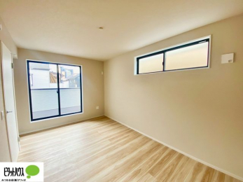 �Q���@�o���R�j�[�ւƑ������邢�����B