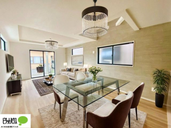 ���r���O�@�����ۂ̎����ʐ^��CG�ŉƋ��z�u�����C���[�W�ł���A���ۂƂ͑����قȂ�܂��B