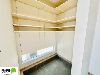 ���ց@�Ƒ��݂�Ȃ̌C�������Ղ���[�ł���V���[�Y�C���N���[�N