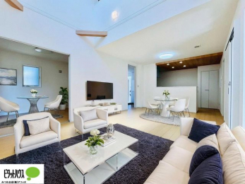 ���r���O�@�l�C�̑ΖʃL�b�`���ŉƑ��݂�Ȃ������ꏏ�B