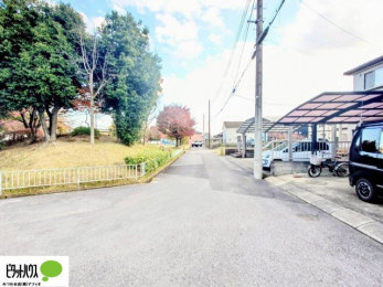 �y�n�ʐ^�@�����߂��A�q��Đ���ɂ��D������