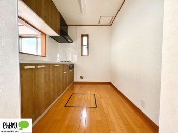 Lb`@ƑƂbȂyłJE^[Lb`