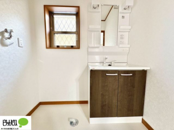 ʑEʏ@g₷VvȐʉϑB̎xx͂n܂܂B