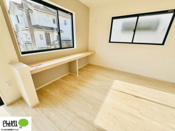 �L�b�`���@�X�^�f�B�J�E���^�[�t���􂨎q�l�̉ƒ�w�K��e�����[�N�ɂ���