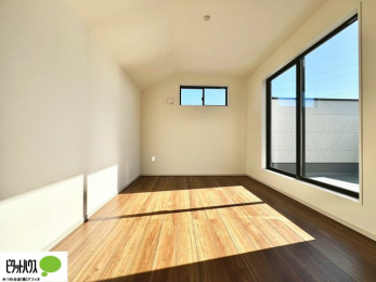 �Q���@�o���R�j�[�ւƑ������邢�����B