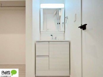 ���ʑ�E���ʏ��@�g���₷���V���v���Ȑ��ʉ��ϑ�B�����̎x�x�͂�������n�܂�܂��B