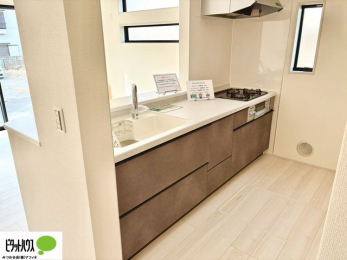 �L�b�`���@�Ƒ��Ƃ��b���Ȃ���y���������ł���J�E���^�[�L�b�`��