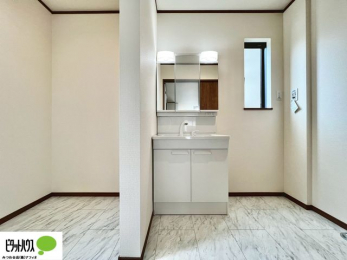 ���ʑ�E���ʏ��@�{�H��ʐ^�@�g���₷���V���v���Ȑ��ʉ��ϑ�B�����̎x�x�͂�������n�܂�܂��B