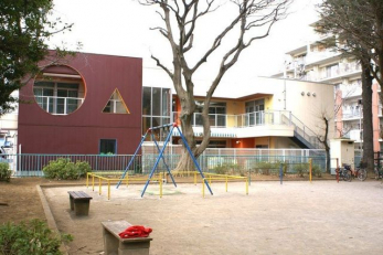 �@��тЂ��܂�ۈ牀 �k��4���B 300m