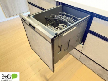 �L�b�`���@�H���̌�̕Еt�����y�ɂȂ�A�H��􂢊����@�t���B