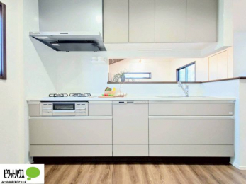 Lb`@VzȂł͂̃sJsJ̃Lb`͖̂yĂ܂ˁB