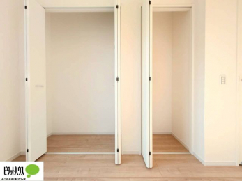 [@傫Ȏ[͂mׂG݂Ղ肵܂܂B