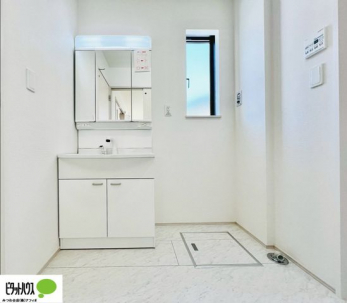 ���ʑ�E���ʏ��@�{�H��ʐ^�F�傫�ȋ��Ō��₷�����ʉ��ϑ�ł�