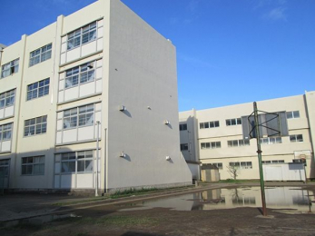 ���ӊ��@��t�s�����쒆�w�Z �k��23���B 1800m