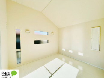 �Q���@�o���R�j�[�ւƑ������邢�����B