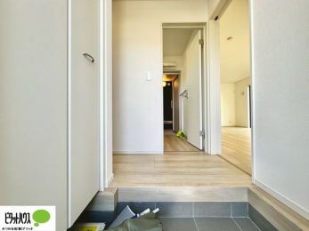 ���ց@�Ƒ��݂�Ȃ̌C�������Ղ���[�ł���V���[�Y�{�b�N�X�B