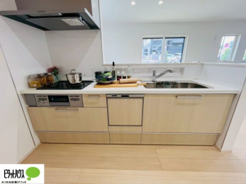 �L�b�`���@�Ƒ��Ƃ��b���Ȃ���y���������ł���J�E���^�[�L�b�`��