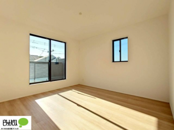 �Q���@�o���R�j�[�ւƑ������邢�����B