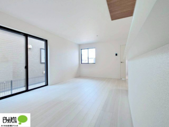 ���̑��@�Ƒ��݂�Ȃ�������肭�낰��L�X�Ƃ������r���O�ł��B