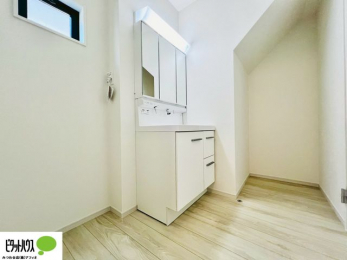 ���ʑ�E���ʏ��@�{�H��ʐ^�@�g���₷���V���v���Ȑ��ʉ��ϑ�B�����̎x�x�͂�������n�܂�܂��B