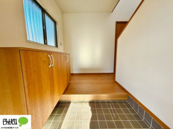 Oώʐ^@Ƒ݂Ȃ̌CՂ[łV[Y{bNX