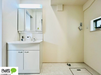 ���ʑ�E���ʏ��@�{�H��ʐ^�@�g���₷���V���v���Ȑ��ʉ��ϑ�B�����̎x�x�͂�������n�܂�܂��B