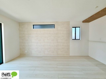 �L�b�`���@�A�N�Z���g�N���X���g�p�����A�������ȃ��r���O