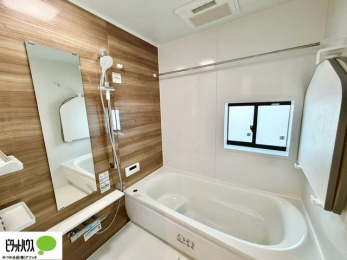 �����@1���̔�����������x���̓��͂��q�l�Ƃ̃R�~���j�P�[�V�����̏�Ƃ���