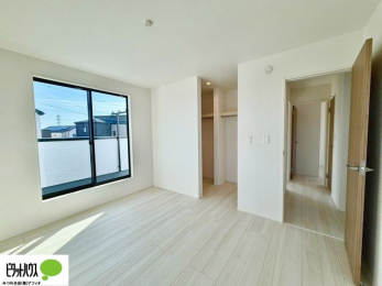 �Q���@�o���R�j�[�ւƑ������邢�����B