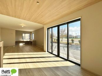 ���̑��@�Ƒ��݂�Ȃ�������肭�낰��L�X�Ƃ����P�T���ȏ�̃��r���O�ł��B