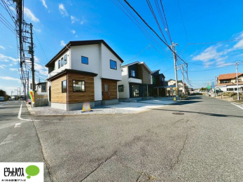 �O�ώʐ^�@�O�ʓ��H�܂ތ��n�ʐ^