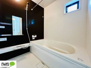 �����@�{�H��ʐ^�@�����̔�������Ă���闁���͍L�X�������B�x���͂��q�l�ƈꏏ�ɗV�тȂ������܂��ˁB