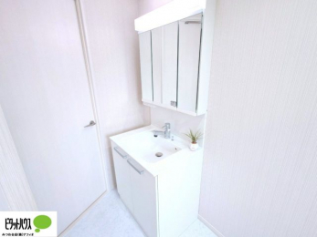 ���ʑ�E���ʏ��@�傫�ȋ��Ō��₷�����ʉ��ϑ�