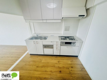 �L�b�`���@�݌˒I�t���̃L�b�`���͒�����������������[�ł��܂�